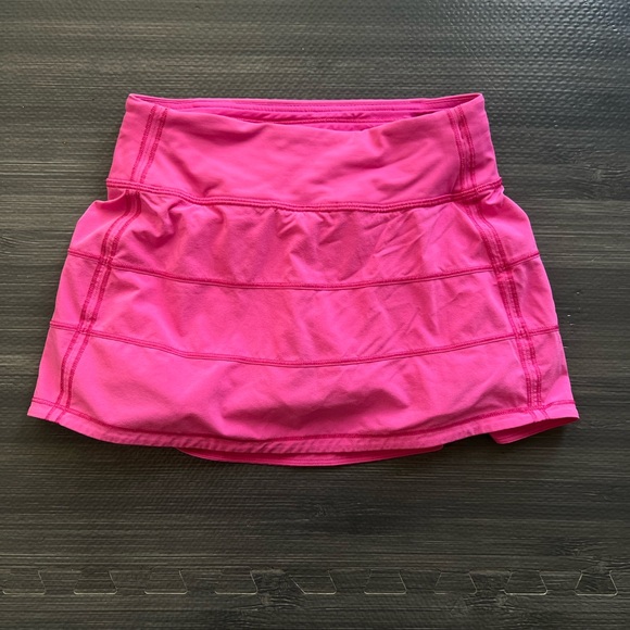 Lululemon Pace Rival Skirt in Sonic Pink Size 0 Regular Length - Picture 1 of 8